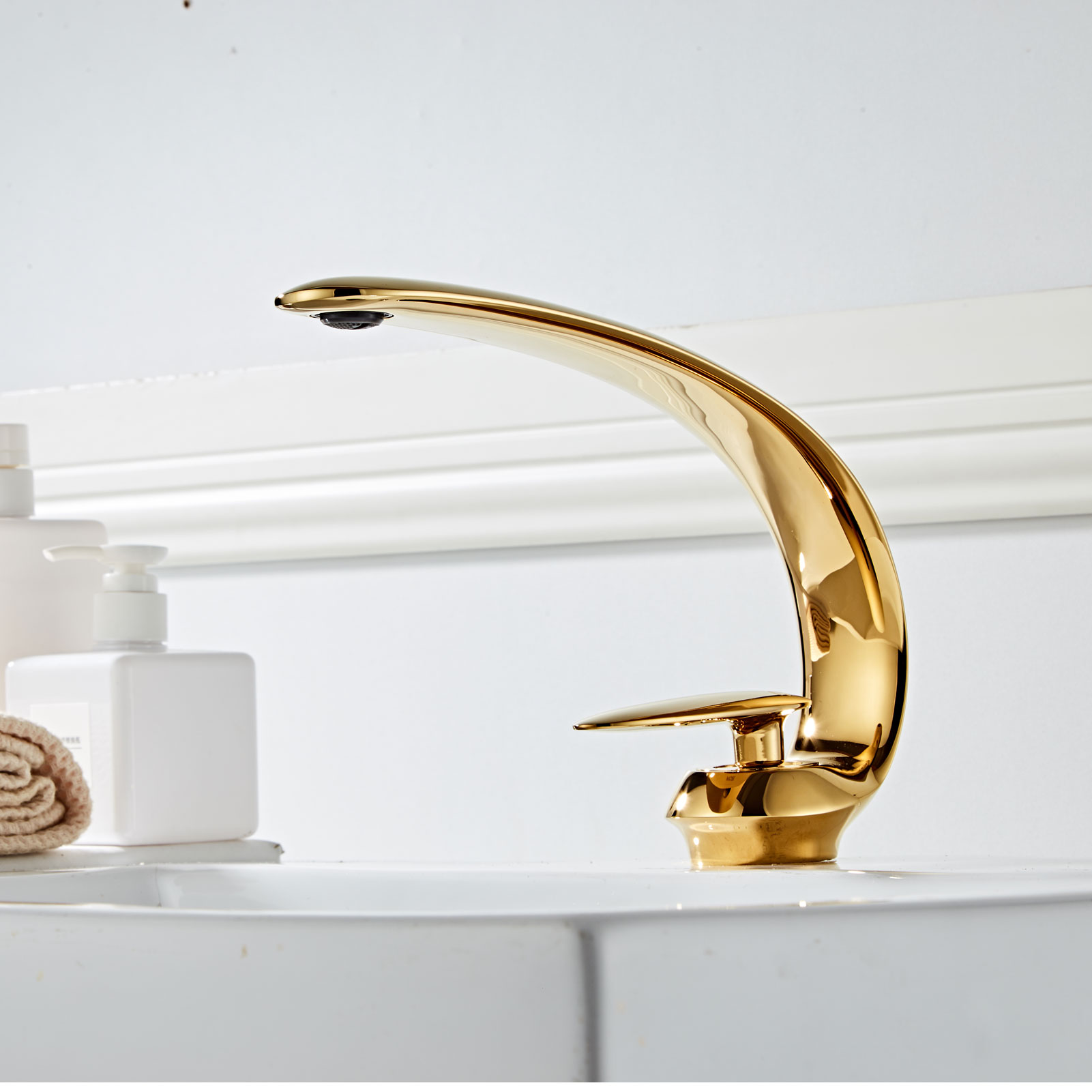 Wovier Bathroom Sink Faucet with Supply Hose,Single Handle Single Hole Lavatory Faucet W8349-16