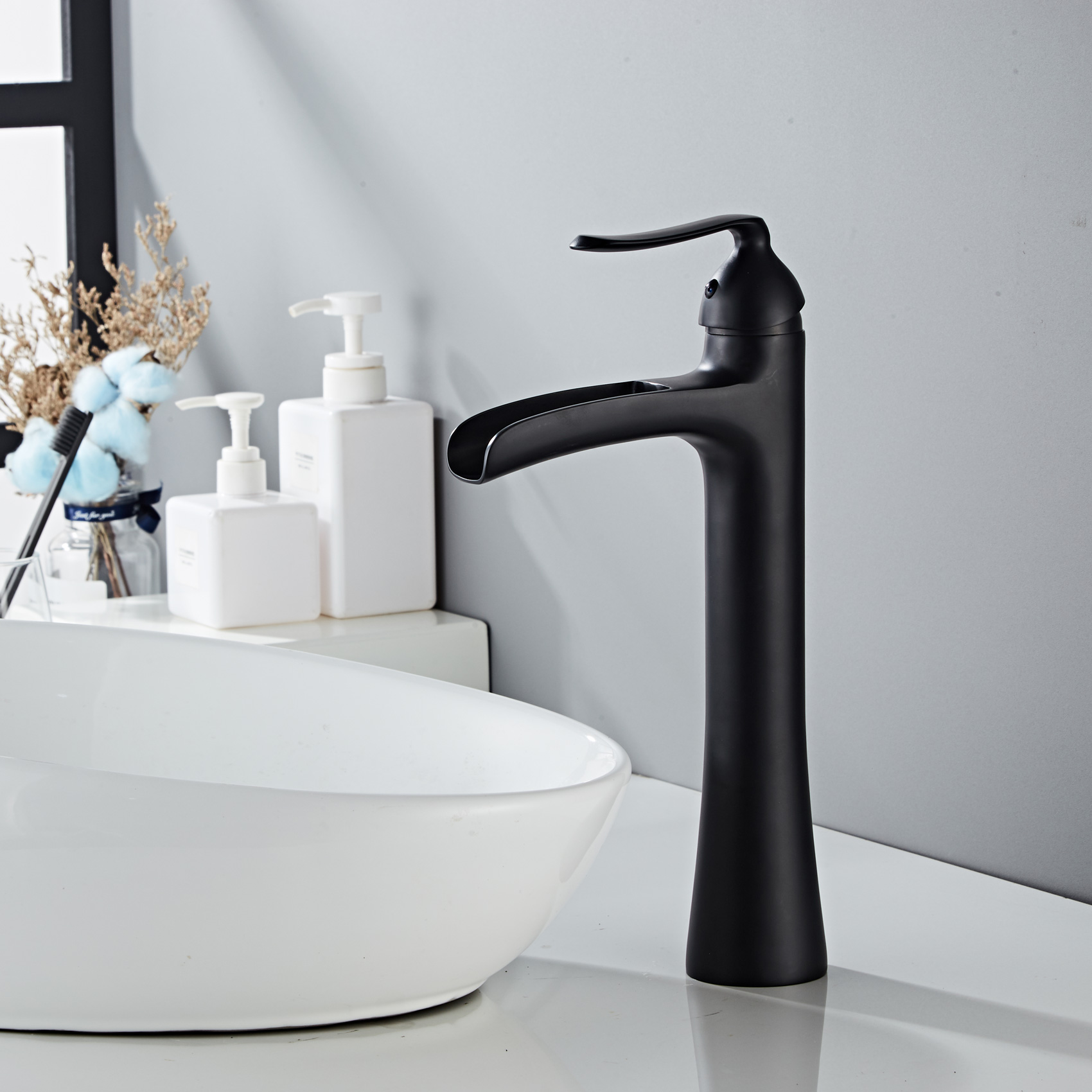 Wovier Waterfall Vessel Faucet, Single Handle Single Hole Bathroom Faucet - w8237-12