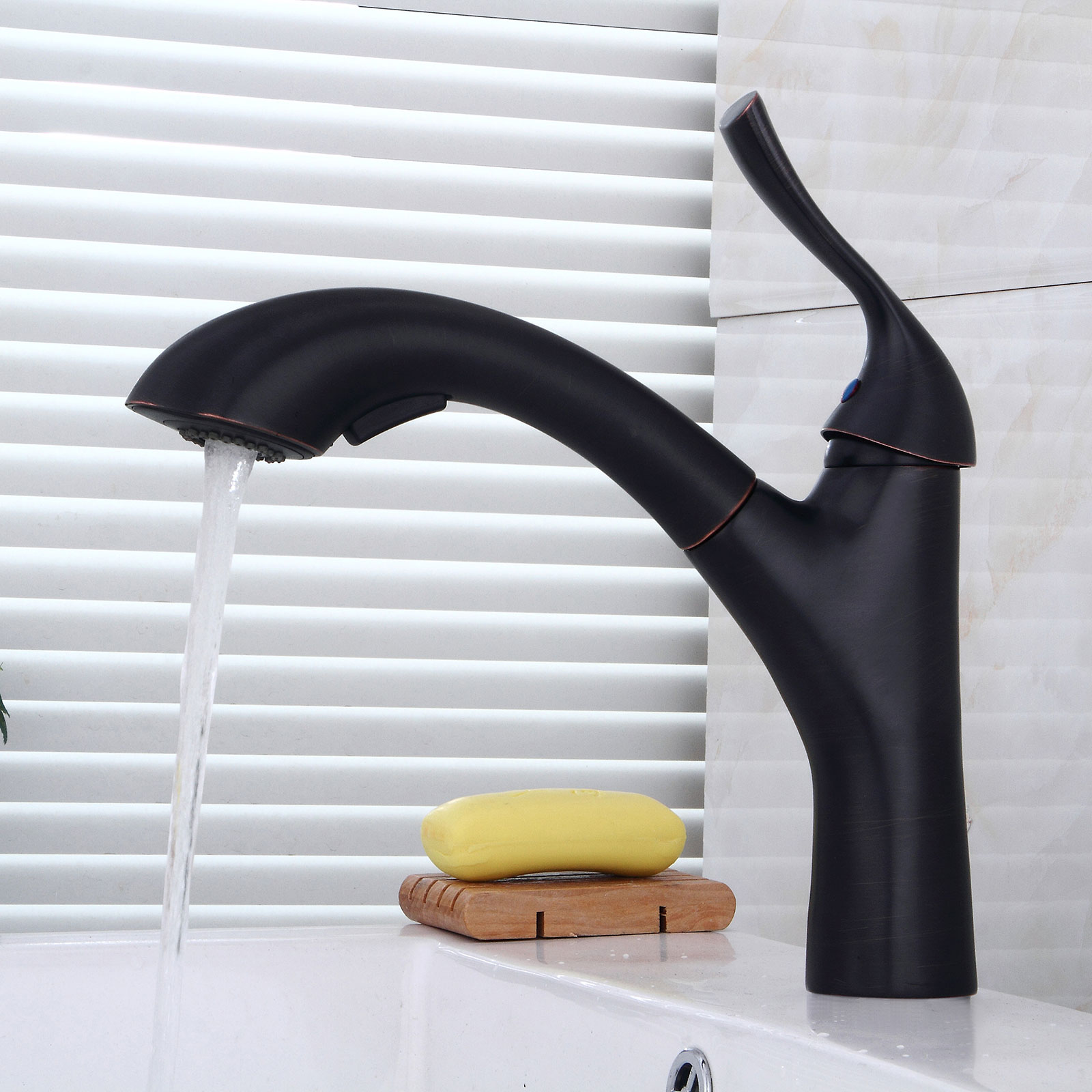 Wovier Kitchen Faucet with Pull out Sprayer, Single Handle Kitchen Sink Faucet -8521-12