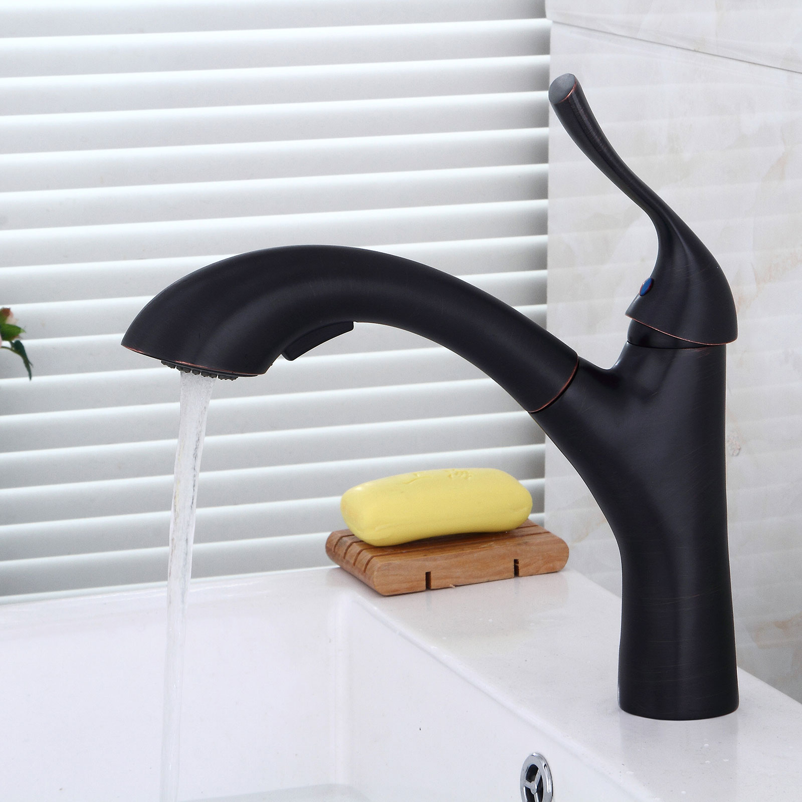 Wovier Kitchen Faucet with Pull out Sprayer, Single Handle Kitchen Sink Faucet -8521-14