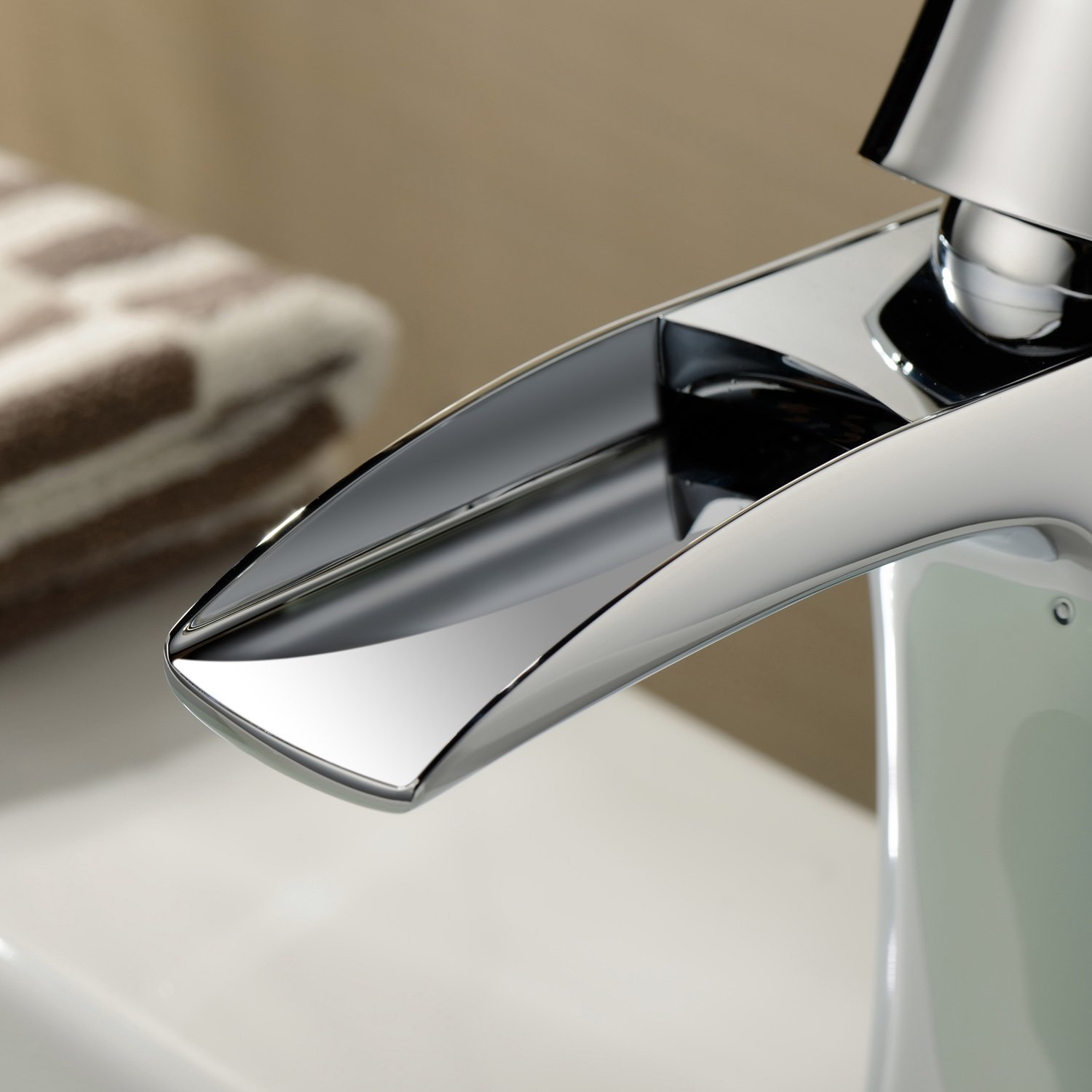 Wovier Bathroom Sink Faucet with Supply Hose,Single Handle Single Hole Lavatory Faucet W8232-4