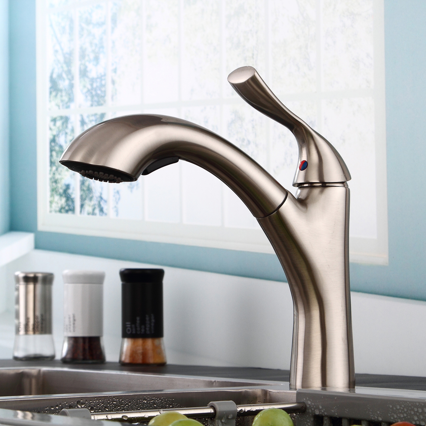 Wovier Kitchen Faucet with Pull out Sprayer, Single Handle Kitchen Sink Faucet -8521-9