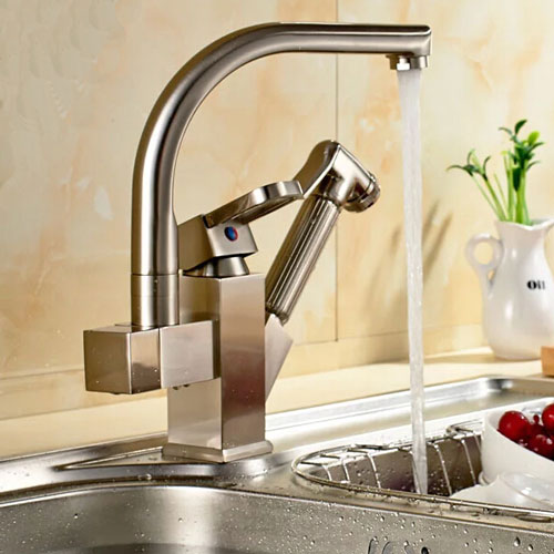 Wovier Kitchen Faucet with Pull Out Sprayer, Single Handle Kitchen Sink Faucet W8507-2