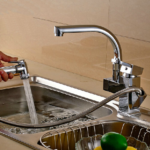 Wovier Kitchen Faucet with Pull Out Sprayer, Single Handle Kitchen Sink Faucet W8507-4