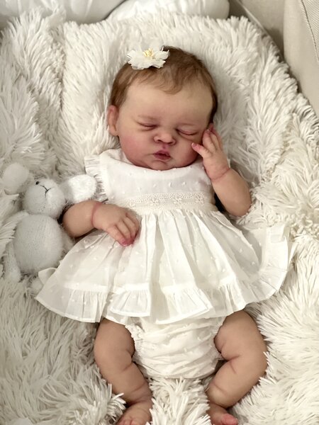 {❤️Super Cute❤️}17 Inch Branka Reborn Baby Dolls