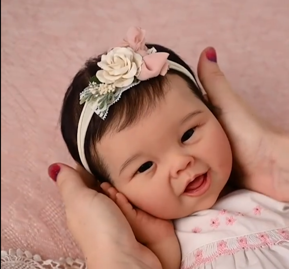 17 '' Real Lifelike Twins Dolly and Lloyd Reborn Baby Doll Girl