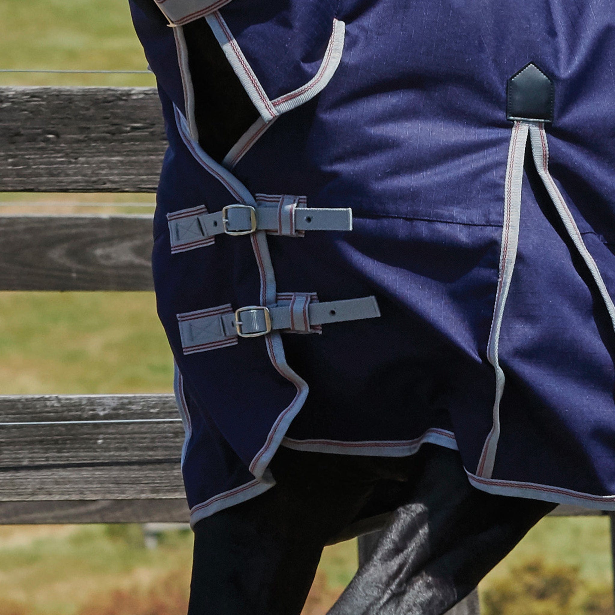 Weatherbeeta ComFiTec Essential 360g Combo Neck Turnout Rug