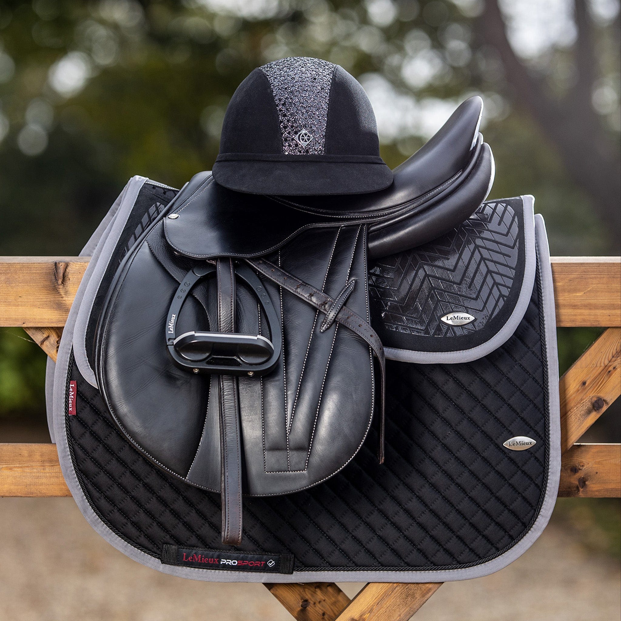 Charles Owen SP8 Plus Sparkly Riding Hat EQUUS