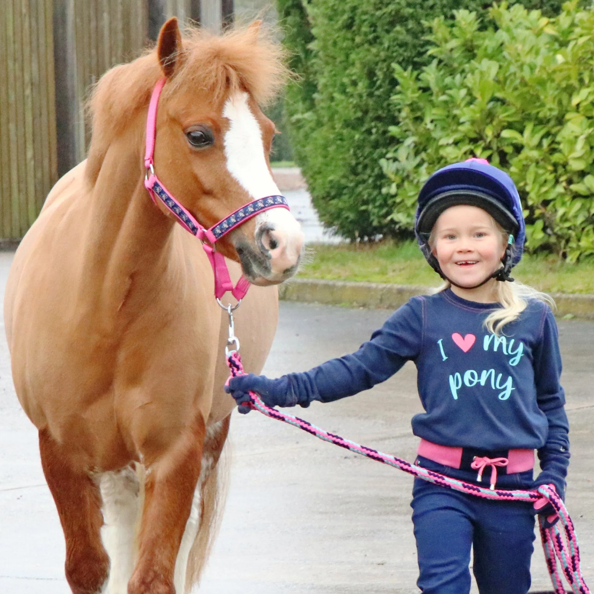 {"default":"Toddlers Wear"}