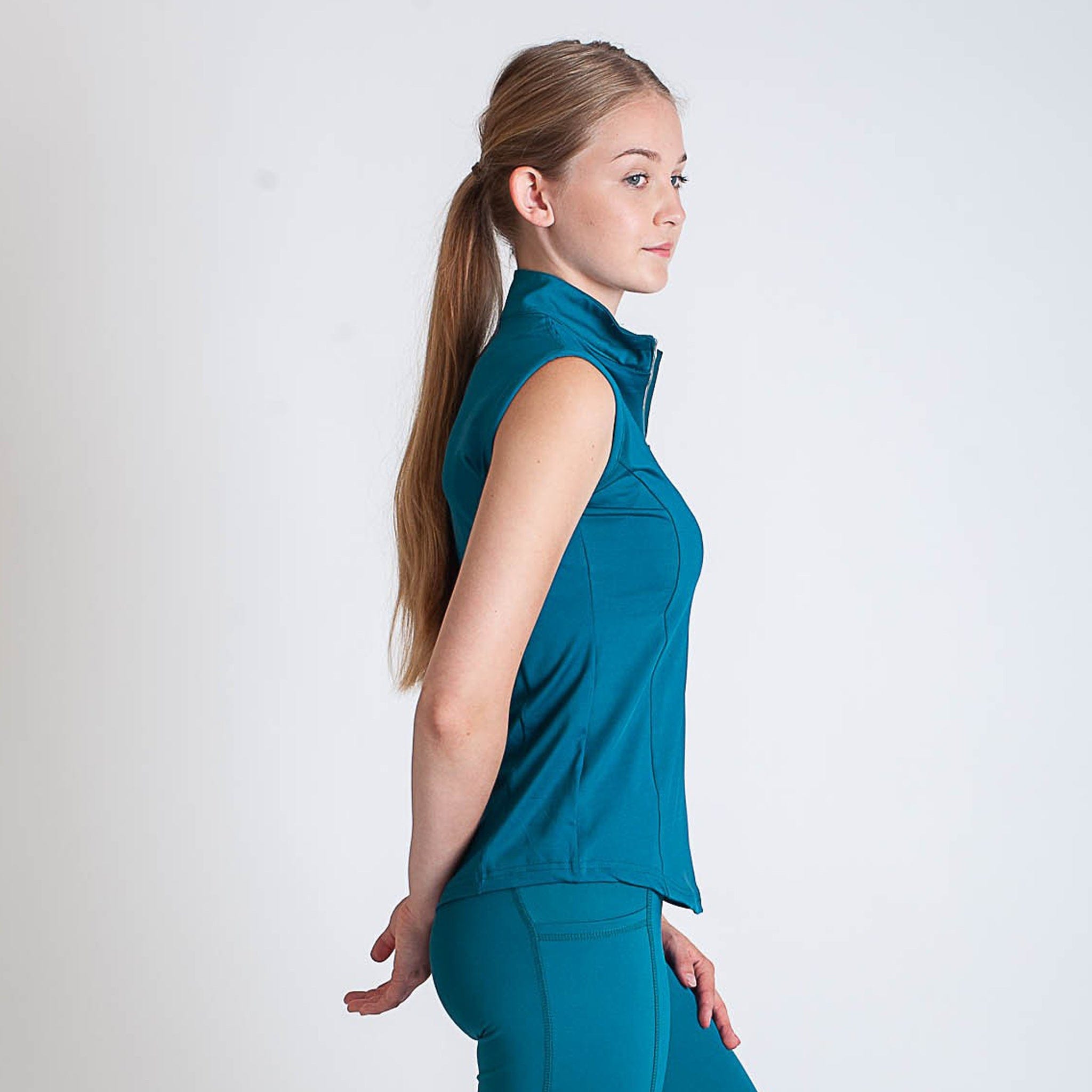 Gallop Sleeveless Zipped Neck Base Layer - UK 14 - 16 (XL) · Peacock