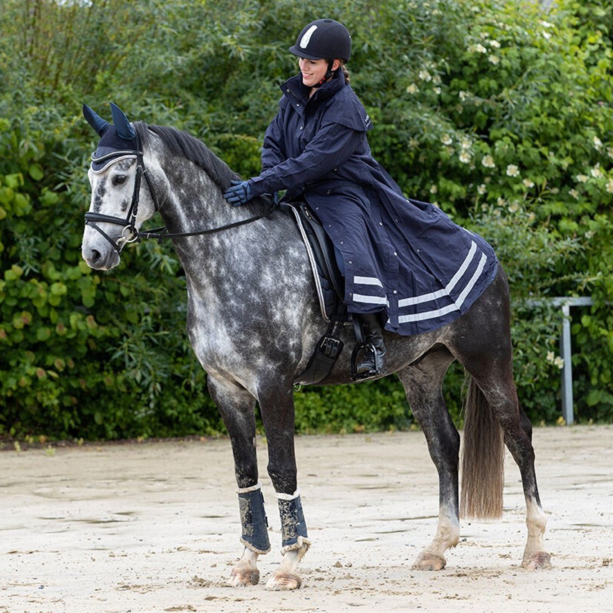 Ladies waterproof horse riding jacket online