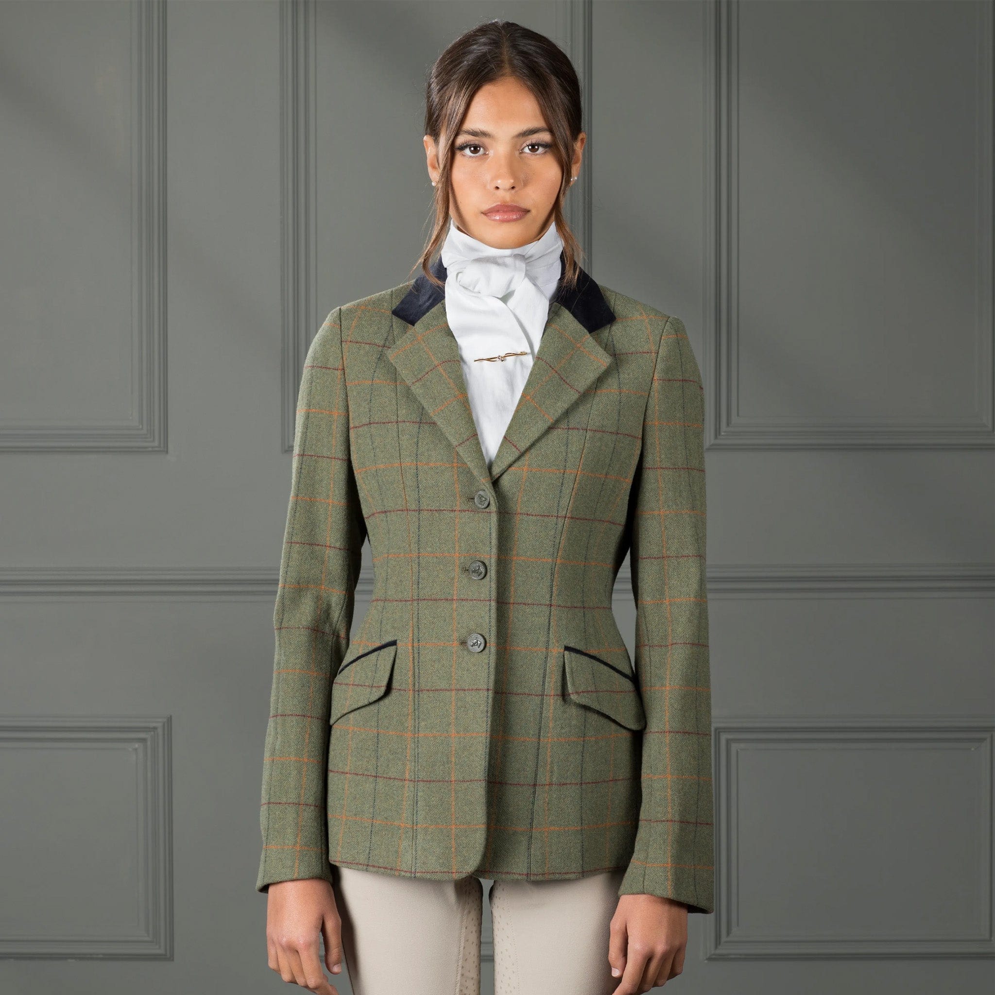 Aubrion Saratoga Tweed Show Jacket | Free UK Delivery Available
