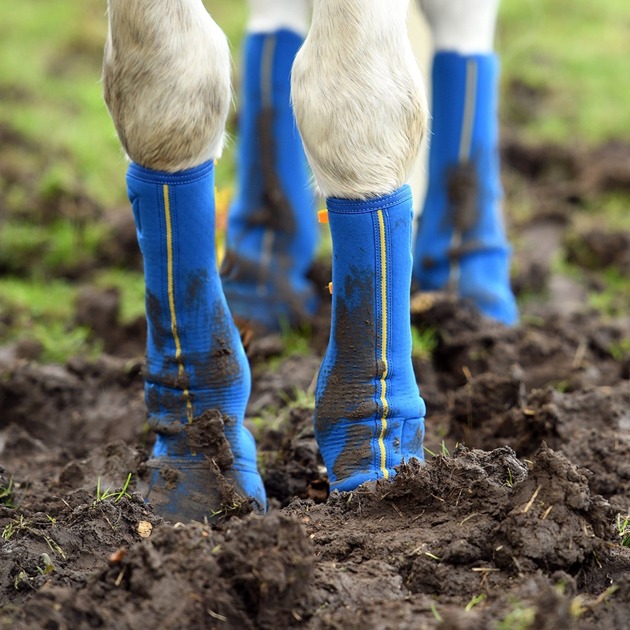 Mud clearance on boots