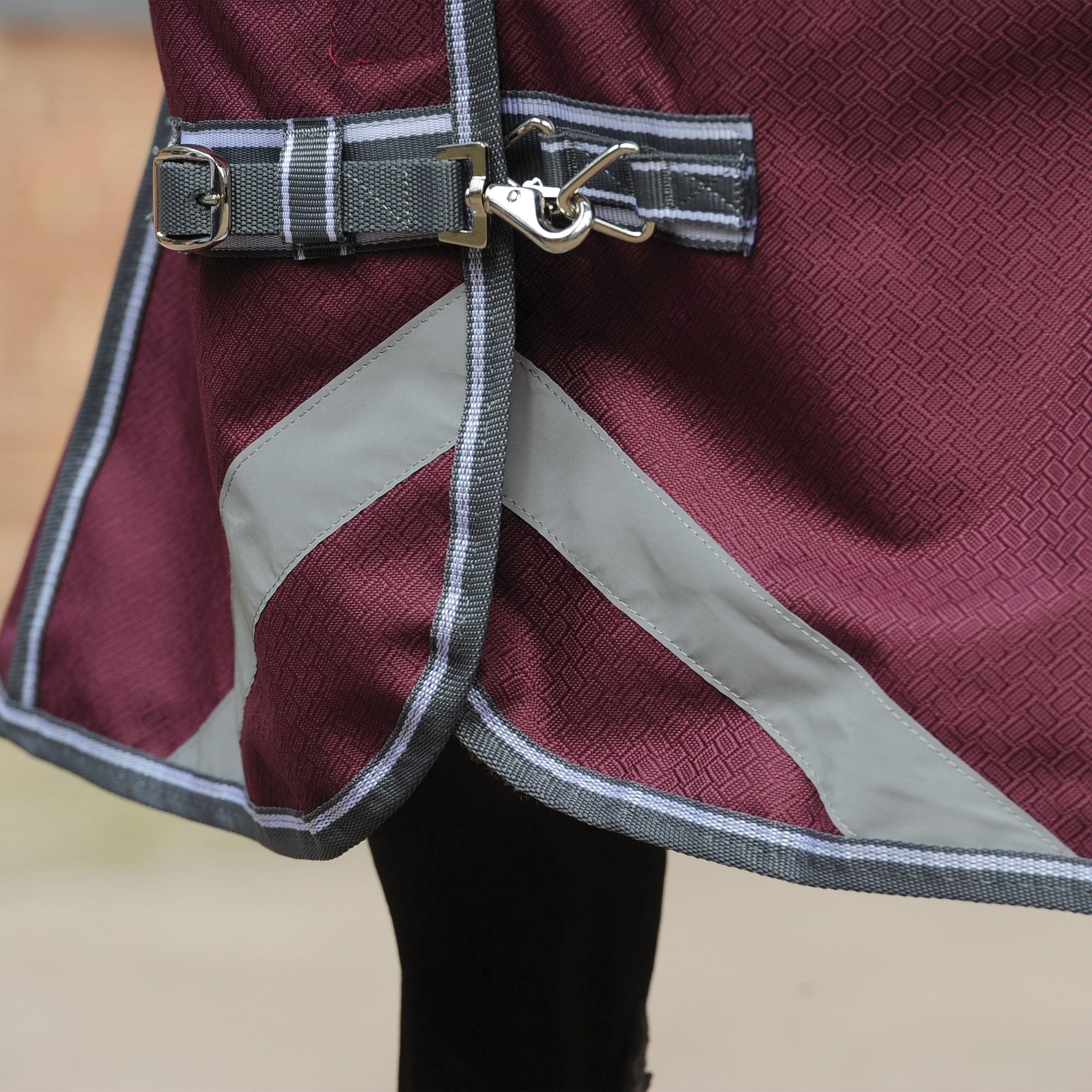 Weatherbeeta ComFiTec Plus Dynamic II 360g Detachable Neck Turnout Rug