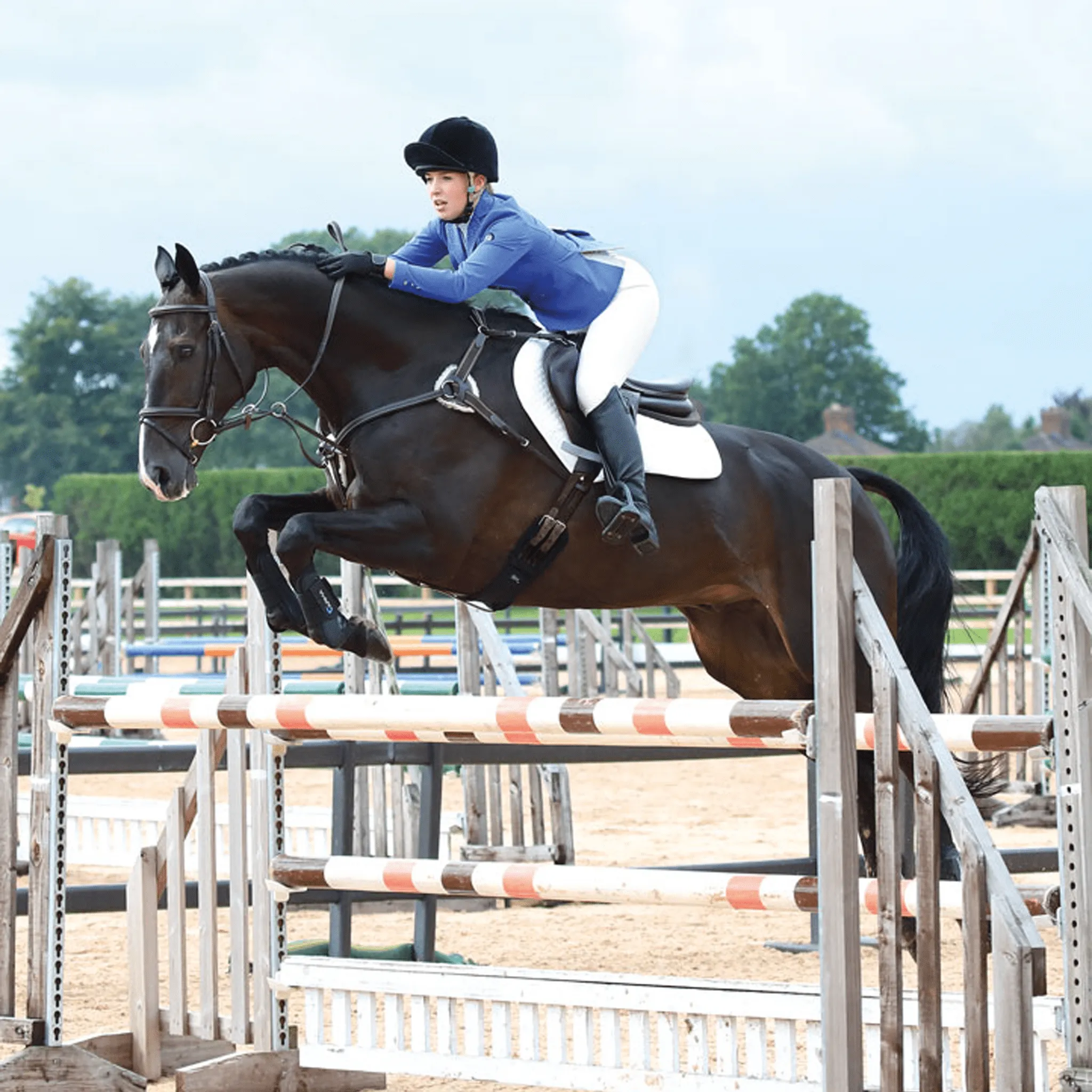 {"default":"Competition Wear"}