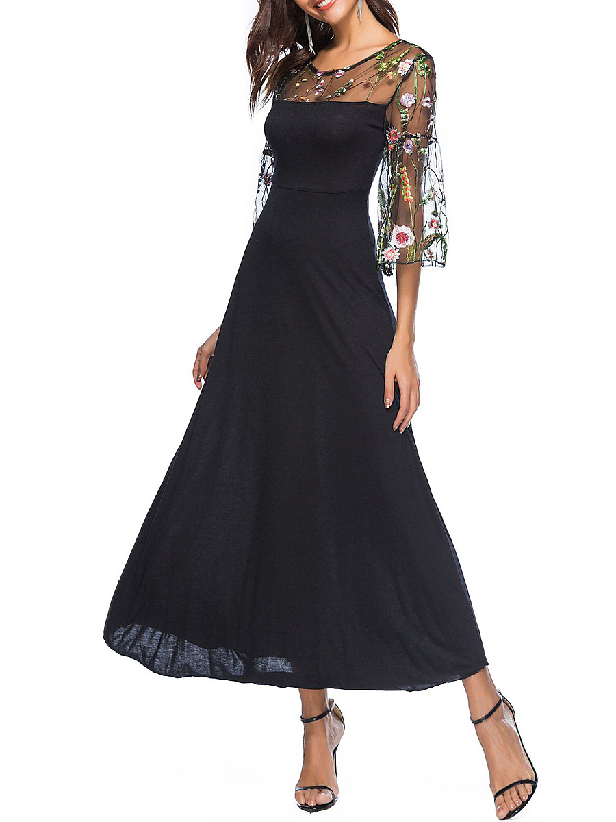 Round Neck Printed Maxi Dress