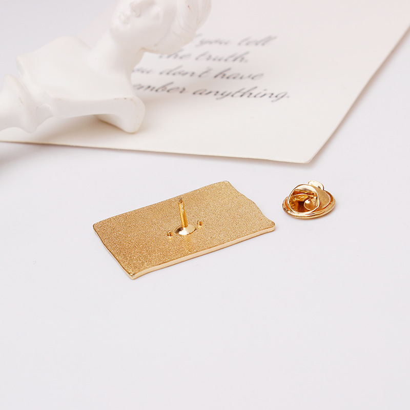 Retro Van Gogh Starry Night Alloy Brooch