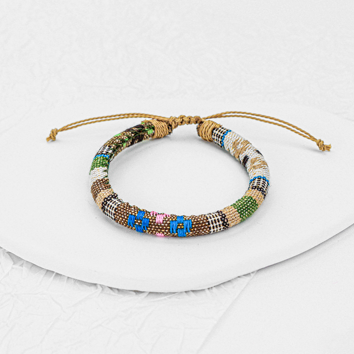 Ethnic Style Cotton And Linen Hand-Woven Bracelet