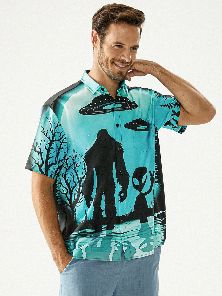 Men's Casual Shirts Bigfoot Alien Chest Pocket Short Sleeve Shirt
