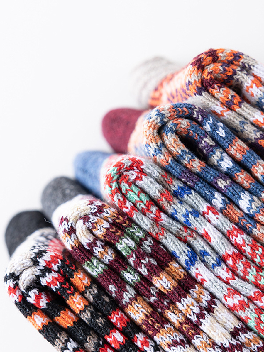 5 Pairs Of Men's Retro Pattern Cotton Socks