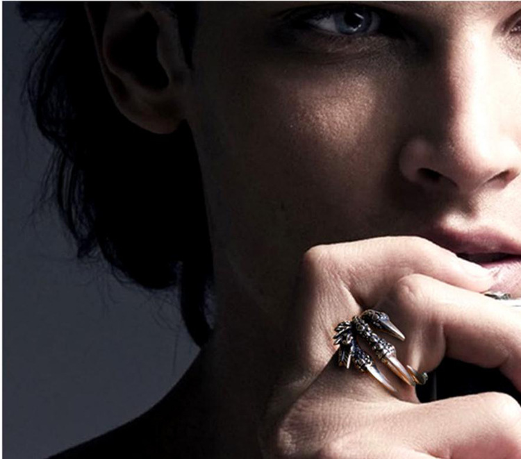 Dragon Claw Ring
