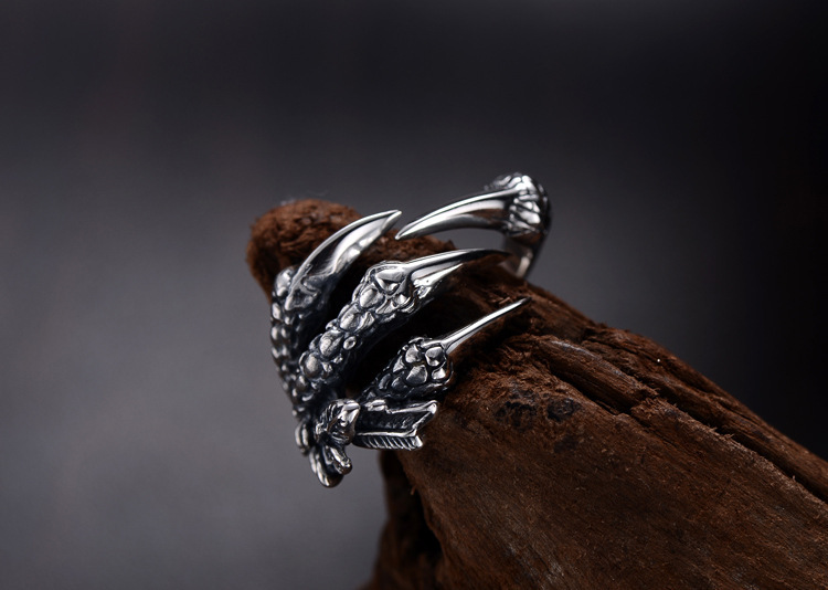 Dragon Claw Ring