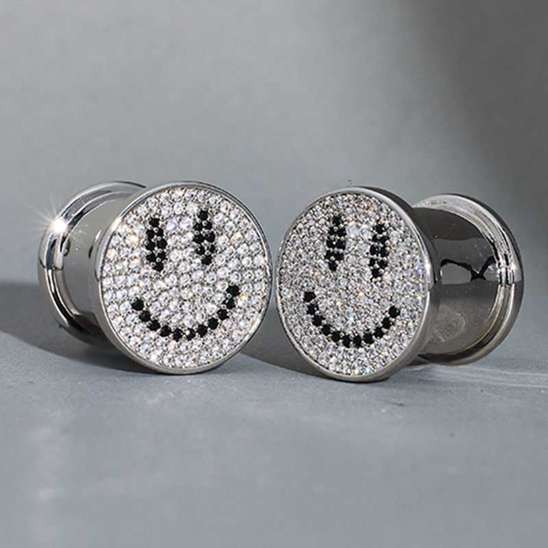 14K Luxury Paved Smiley Moissanite Ear Plug（2pcs）