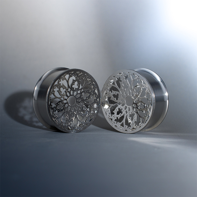 Papercut Blossom Stainless steel Ear Gauge Tunnels 2Pcs