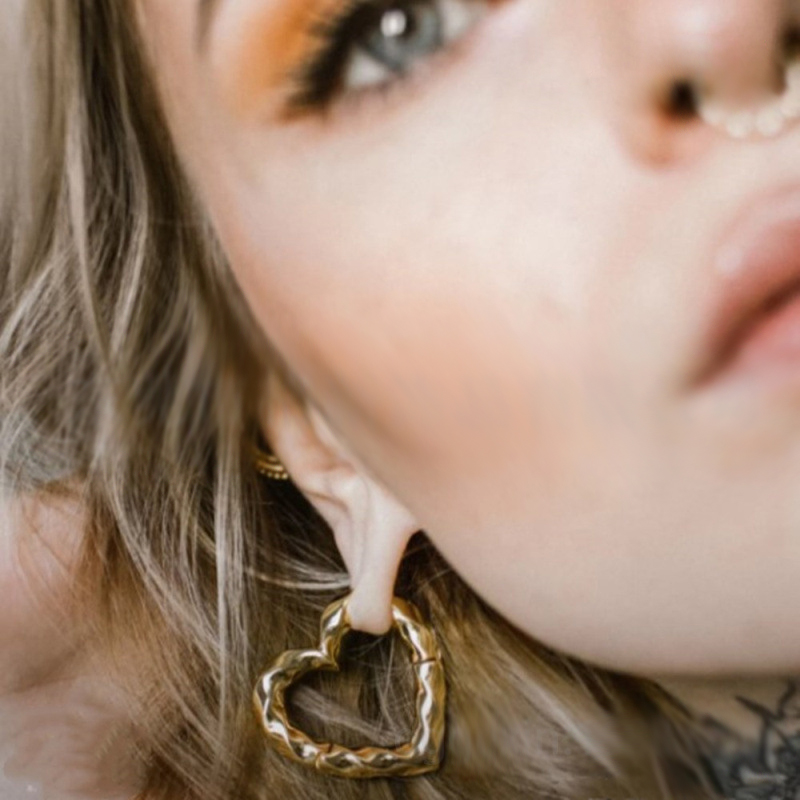 Broken Love Ear Weights