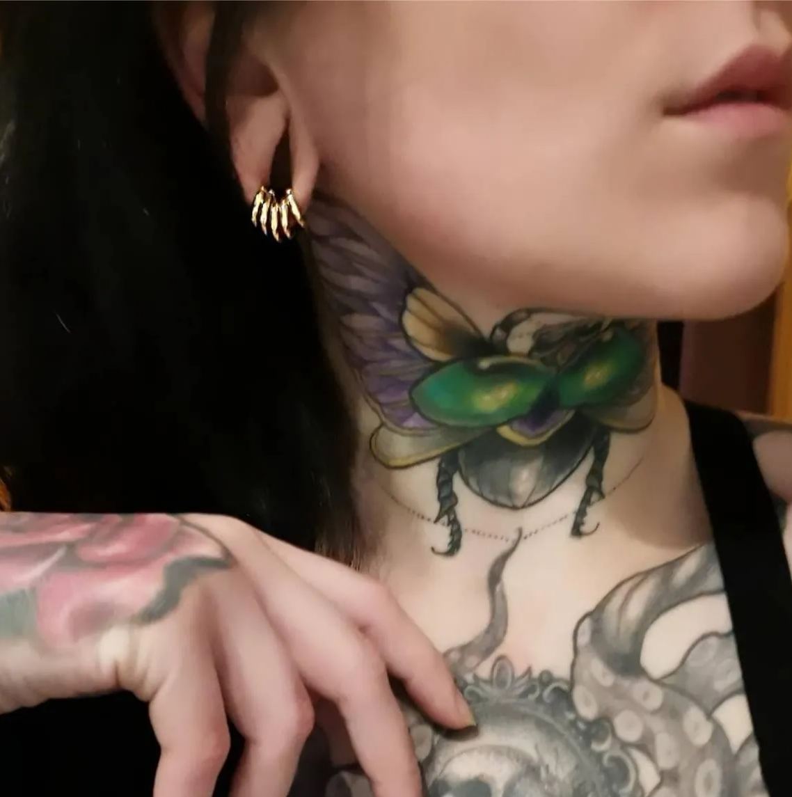 Hinged Hoops Ear Weight