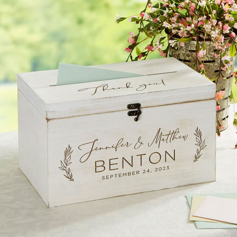 Elegant Couple Engraved Wooden Wedding Keepsake Personalized Card Box
