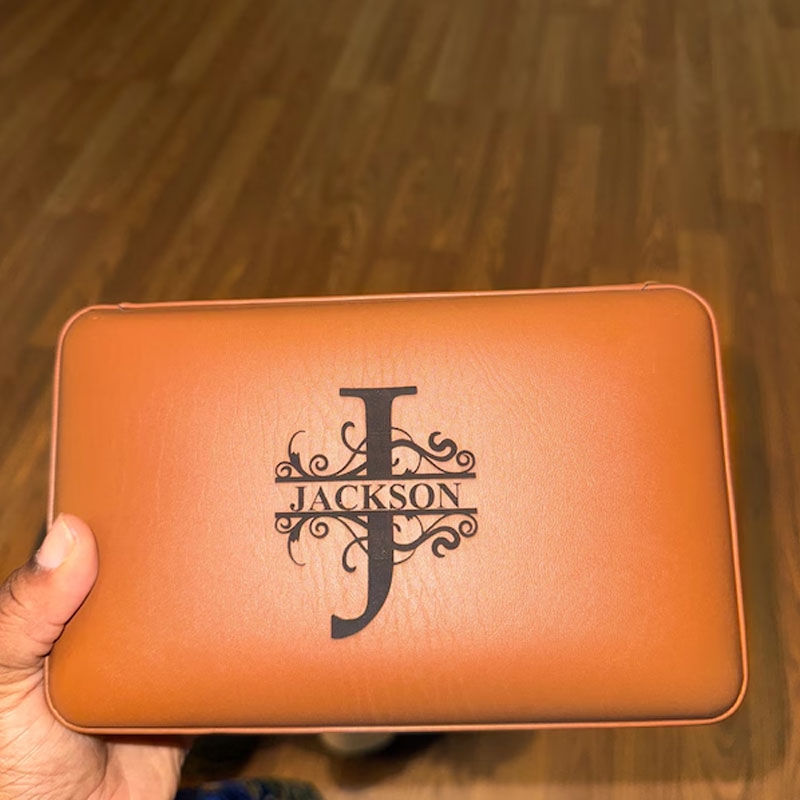 Personalized Travel Cigar Humidor Case Gift for Cigar Aficionado