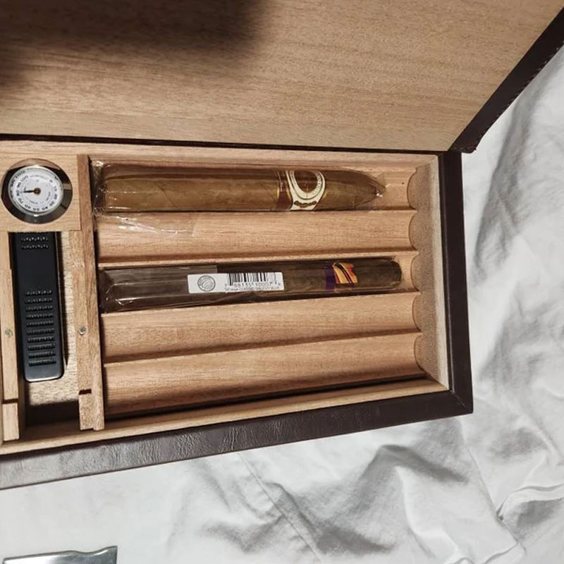 Travel Cigar Case Humidor with Accessories Personalized Leather