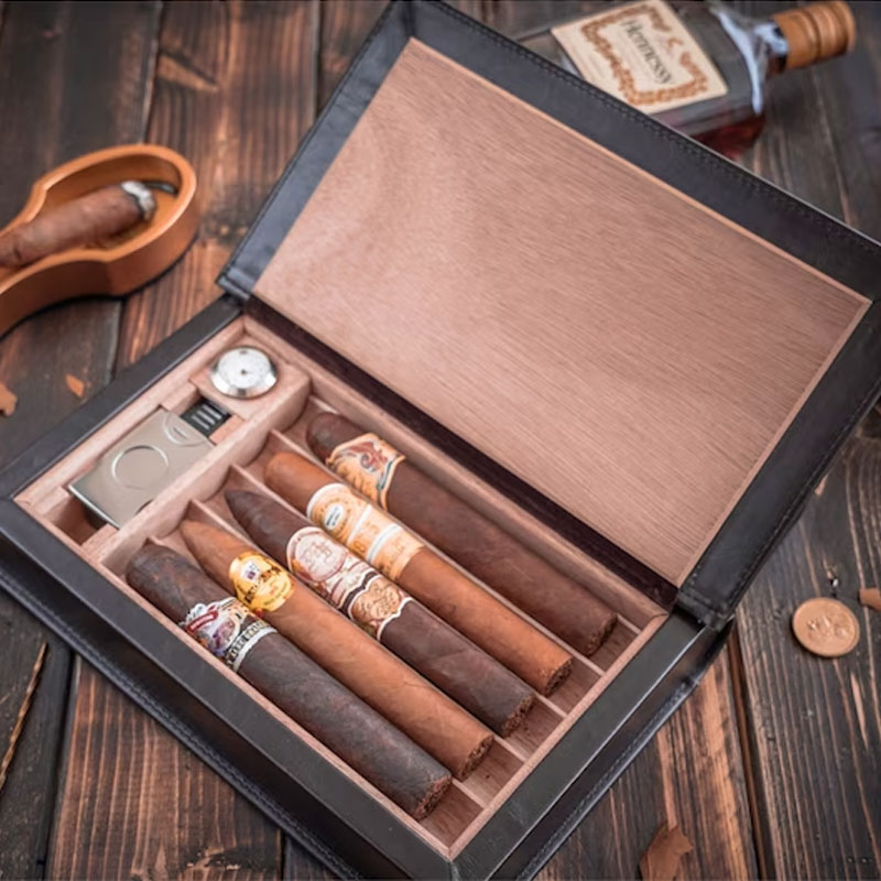 Travel Cigar Case Humidor with Accessories Personalized Leather