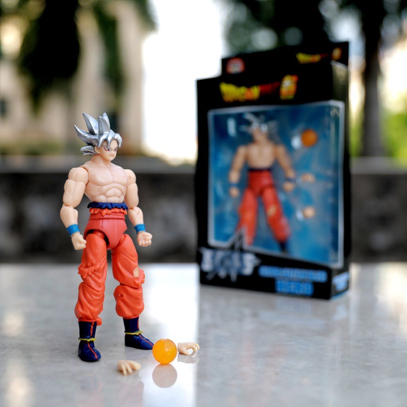 Silver hair Dragon Ball Goku Gogeta Vegeta figurines dolls toys ornaments models finger toys