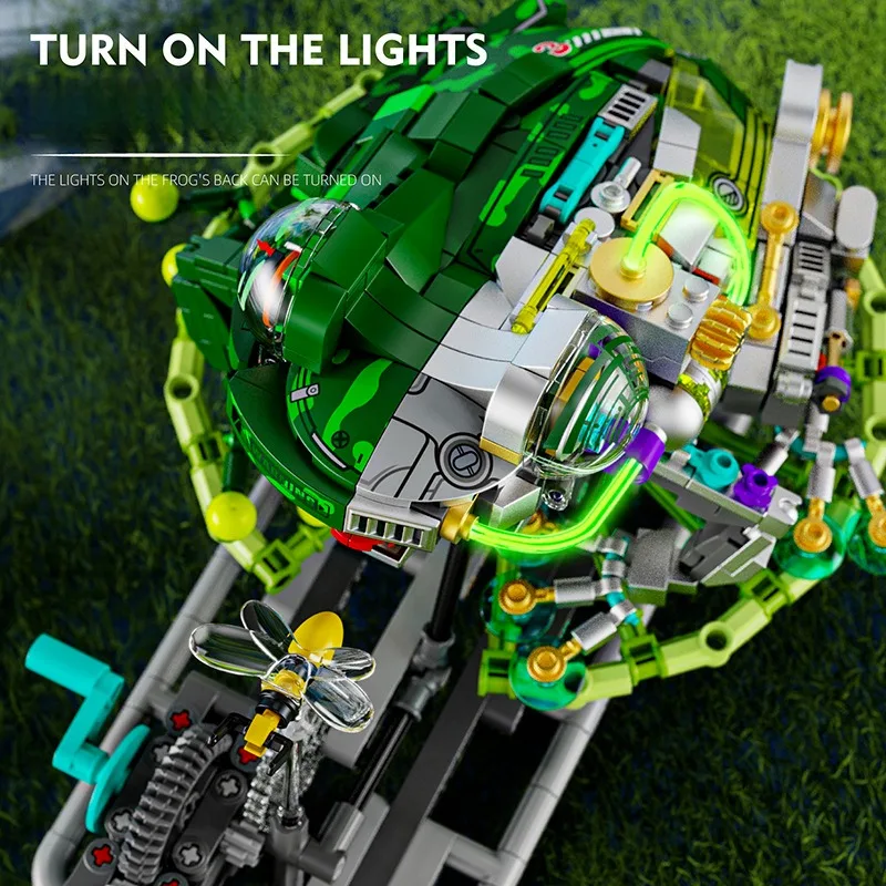 898 pcs New frog model children's mechanical toys, building blocks, teaching toys