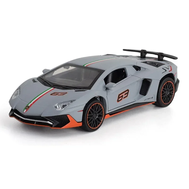 1:32 Lamborghinis LP780 Diecasts Toy Vehicles Car Model Alloy Boys Toy Car Simulation Sound Light Collectibles Kids Toy