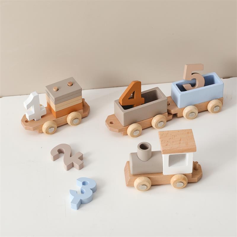 Best Selling Wooden Birthday Train Toy Track Set