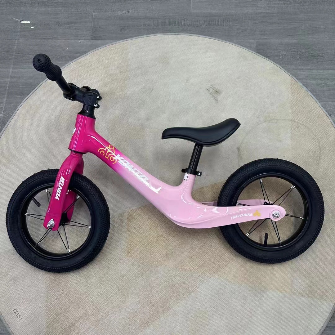 High-end quality children's balance car magnesium alloy pedal-free bicycle scooter 2-8 years old children
