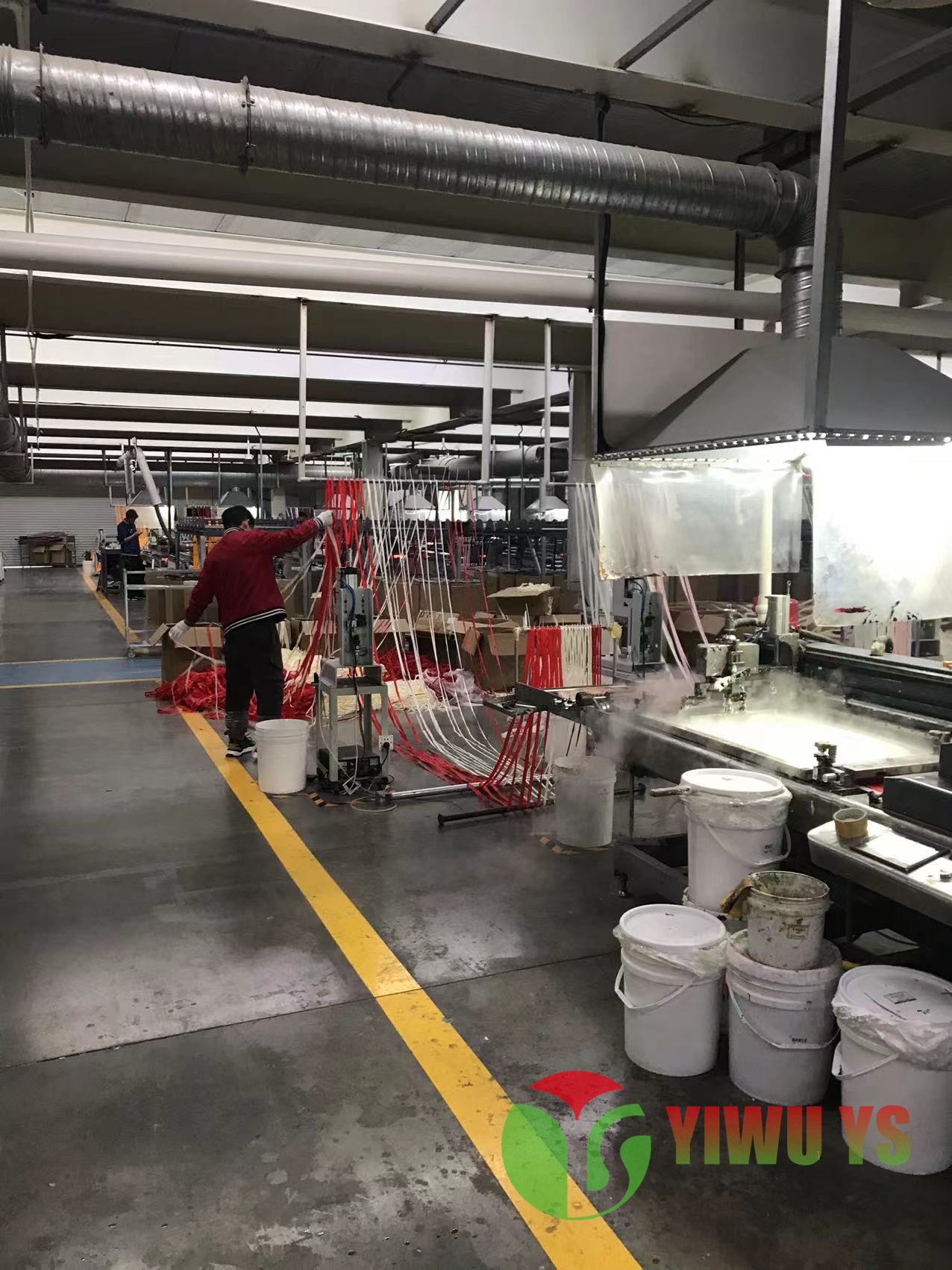 Los pedidos de cintas en todo el mundo están completos y nuestro suministro estable ayuda a los clientes a apoderarse del mercado.-ywys