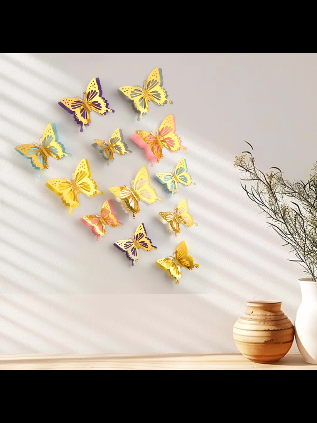 Mariposas Metálicas 3D de Colores para Pared - Diseño Calado de Gran Tamaño para Decoración de Sala y Fondos - Adhesivos Creativos con Acabado de Imitación Metal - Para Mayoristas