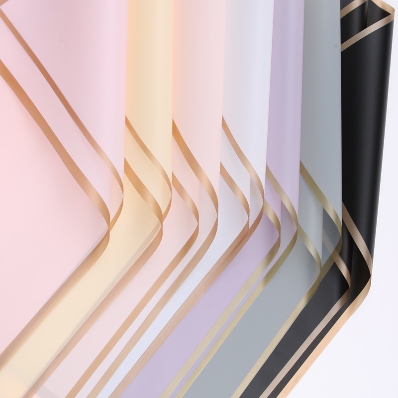Film Translúcido para Envolver Flores con Borde Dorado - Papel Impermeable de Alta Gama para Bouquets - Fabricante para Venta al por Mayor (Mín. 50 Unidades)