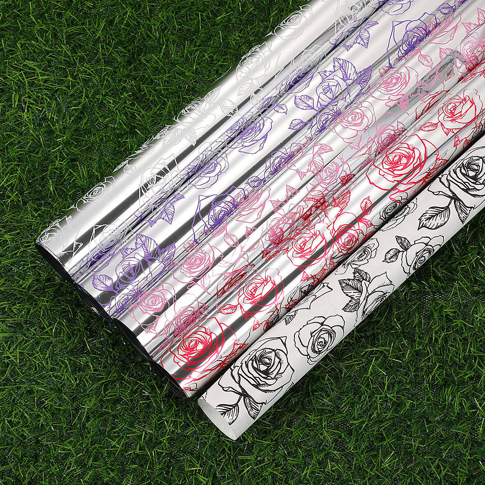 Papel para Flores Estilo Coreano con Estampado Inglés - Superficie Mate Impermeable - Diseño Moderno para Bouquets - Venta al por Mayor para Florerías