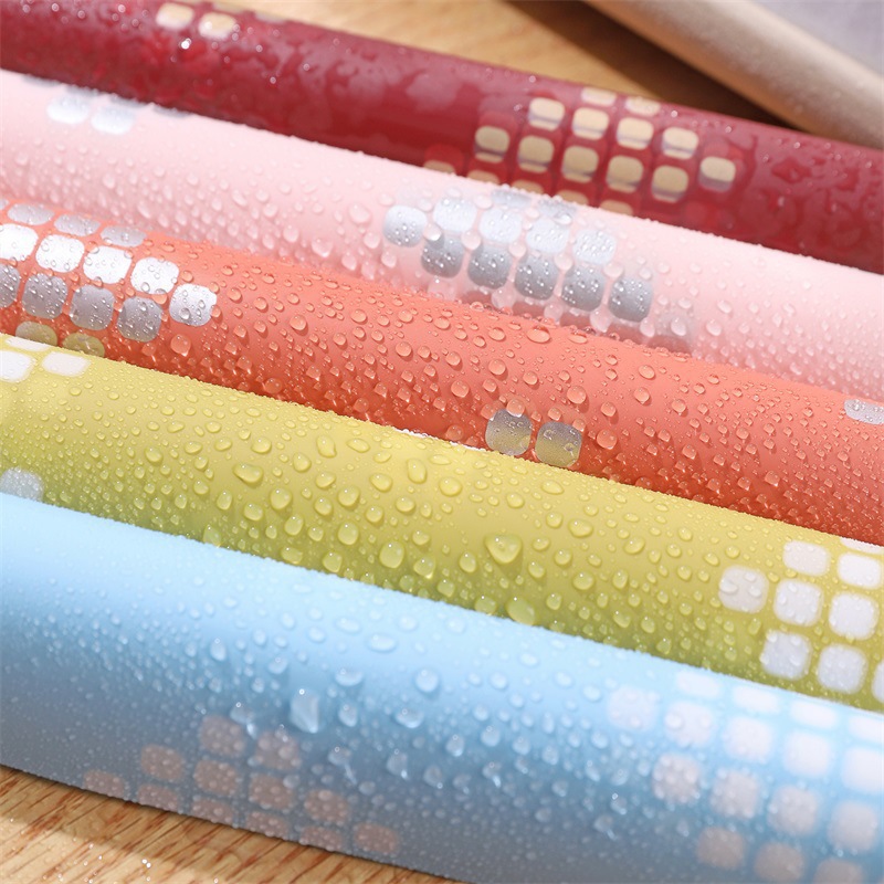 Papel para Flores con Puntos de Corazones - Superficie Mate Impermeable - Fabricante Directo de Material para Floristería - Venta al por Mayor (Mín. 300 Rollos)