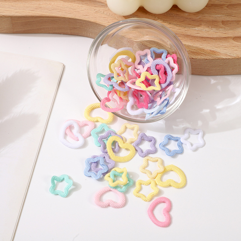 Corazones y Estrellas de Tela Doble Cara con Calado - Componentes para Fabricación de Ropa, Bolsos, Fundas de Móvil y Merchandising - Proveedor Mayorista