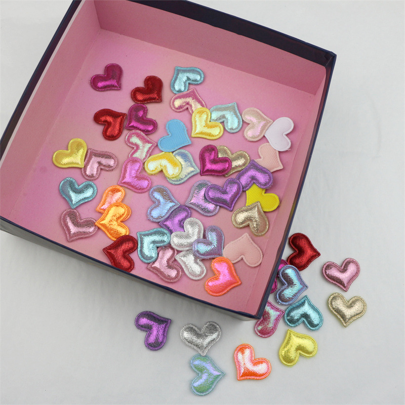Corazones de Pana Brillante de 2.5cm con Estampado - Componentes para Fabricación de Accesorios de Pelo y Manualidades - Proveedor Mayorista