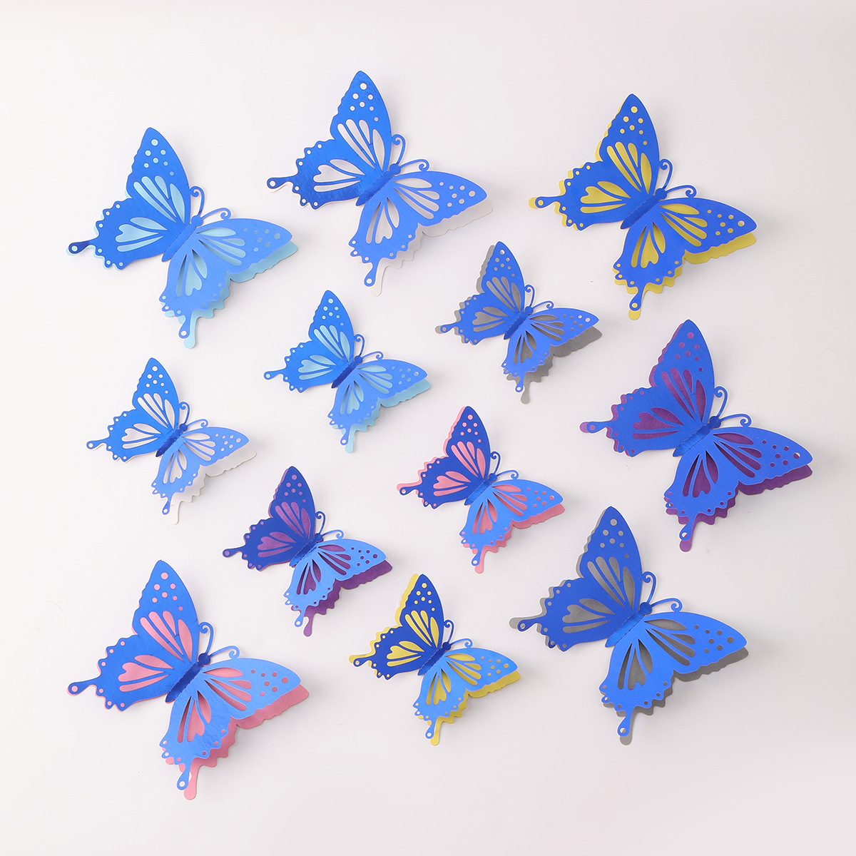 Mariposas Adhesivas 3D con Acabado Metálico - Diseño Calado y Colores Elegantes - Decoración Moderna para Pared de Sala y Comercios - Para Mayoristas y Diseñadores de Interiores