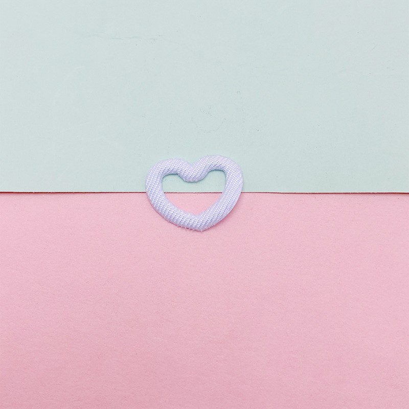 Corazones y Estrellas de Tela Doble Cara con Calado - Componentes para Fabricación de Ropa, Bolsos, Fundas de Móvil y Merchandising - Proveedor Mayorista