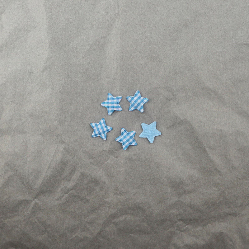 Estrellas de Tela de Cuadros de 1.8cm - Componentes para Fabricación de Juguetes, Muñecas y Accesorios de Pelo - Proveedor Mayorista 