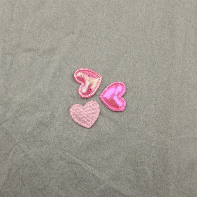 Corazones de Tela Nacarada de 1.7cm - Componentes para Fabricación de Accesorios de Pelo, Ropa, Calzado y Manualidades - Proveedor Mayorista